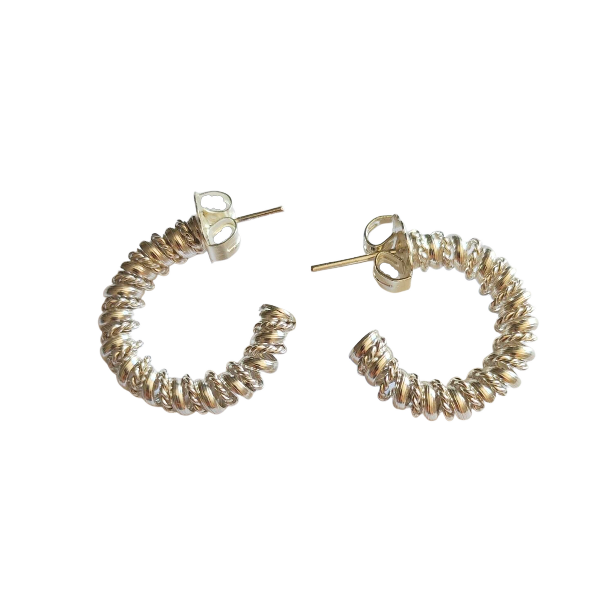 Twisted Silver Hoops Earrings - Continente Dorado